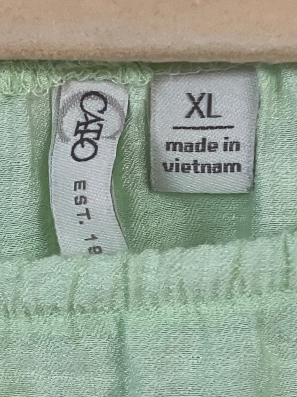 3/$15 ❤️ Cato pistachio green cute sleeve detail shirt XL 16 - Picture 2 of 9